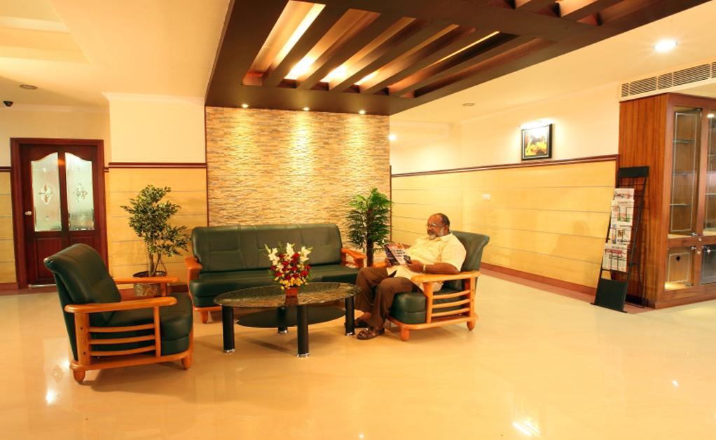 Hotel Shilpa Regency Kottarakara Bagian luar foto